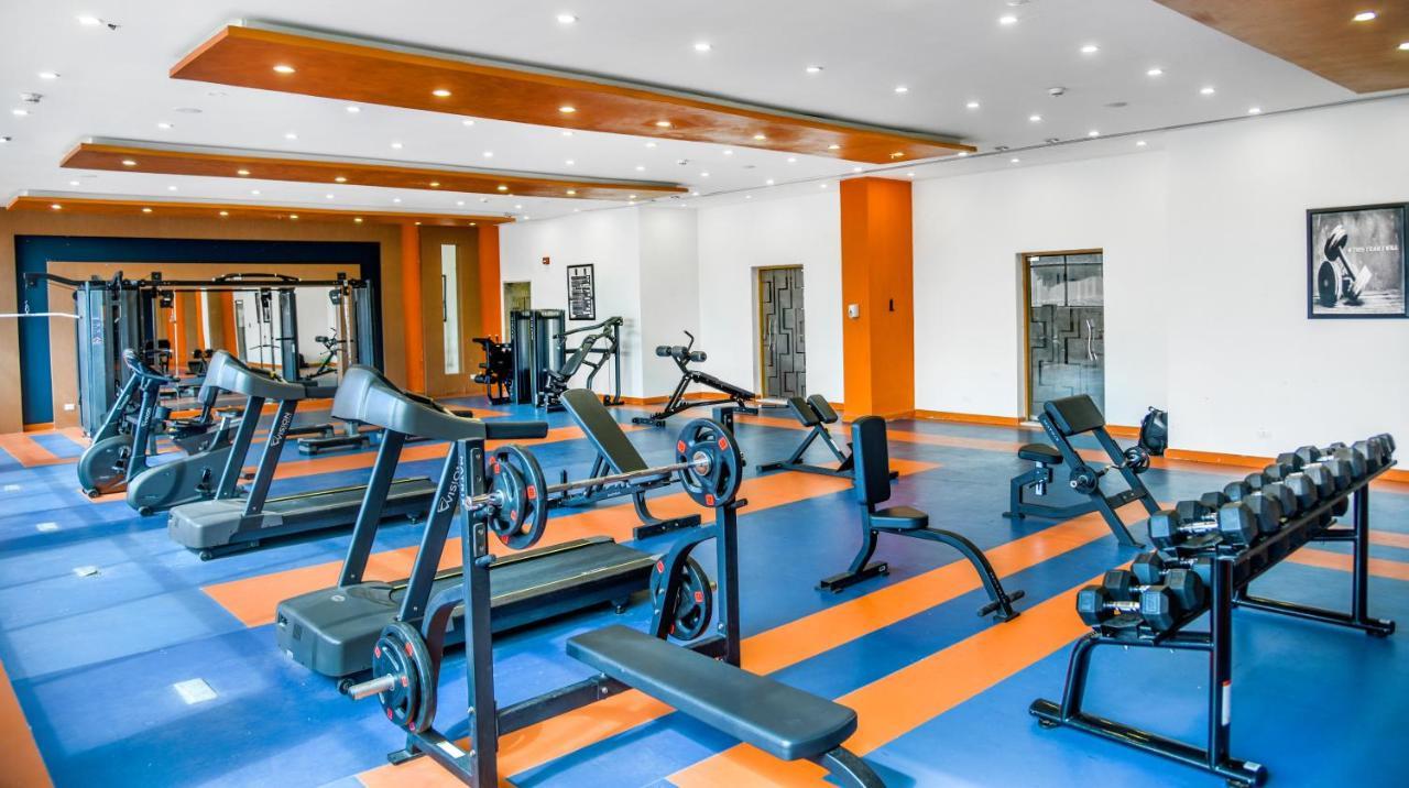 Tolip North Coast Hotel El Alamein Bagian luar foto The gym at the hotel