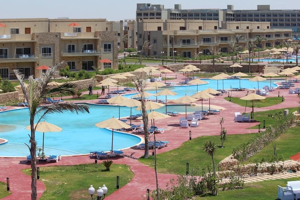 Tolip North Coast Hotel El Alamein Bagian luar foto El Alamein